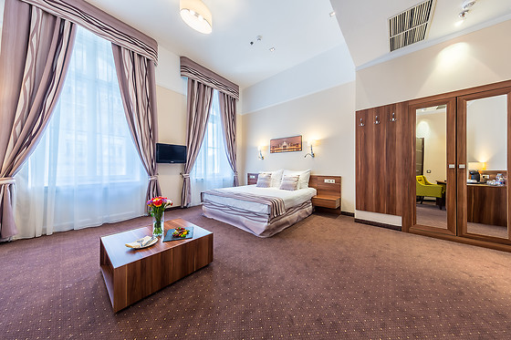 Hotel President - photo 15