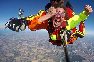Saut en Parachute en tandem à Lons-le-Saunier (39)
