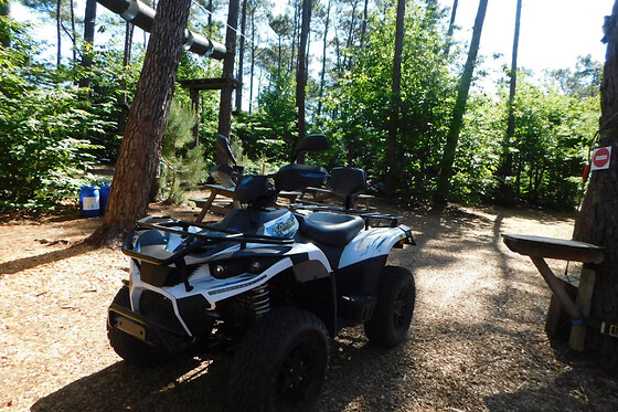 Balade en quad électrique à Quelneuc (56) - Tarif Duo ( 1 conducteur + 1 passager)