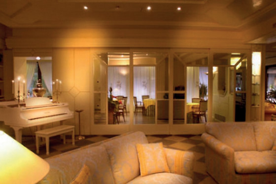 Hotel Brescia - photo 1
