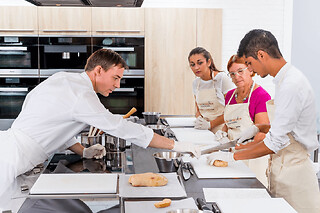 Atelier de cuisine "Tradition" à l'Ecole de cuisine Ducasse