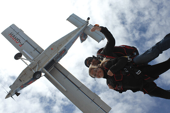 Saut en Parachute en tandem proche d'Amiens (80) - Semaine