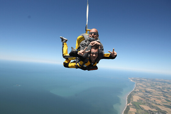Saut en Parachute en tandem au Havre (76) - Saut en Tandem