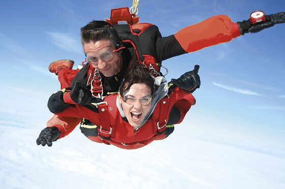 Saut en Parachute en tandem à Castres (81)