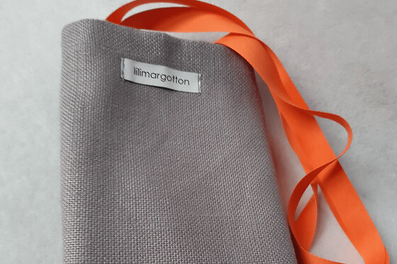Atelier couture d'un sac en lin à Suresnes (92)