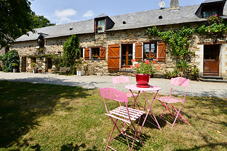 Séjour gourmand pour 2 en ancienne ferme Les hauts de Brèges à Nyoiseau (49)