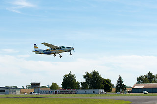 Un saut en parachute en tandem - Skydive Maubeuge - Vieux-Reng (59)