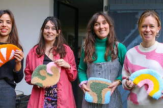 Atelier Tufting création d'une pièce décorative à Toulouse (31)