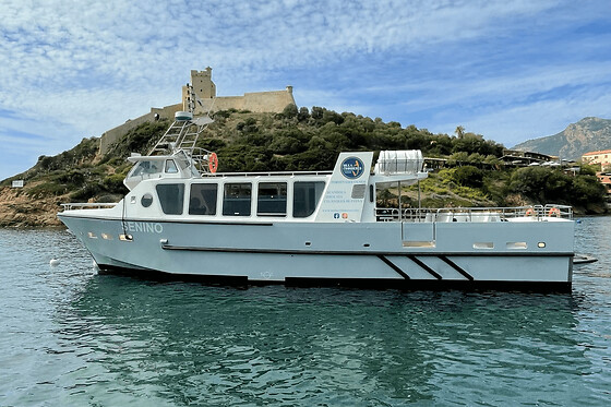 Croisière Calanques de Piana - Capo Rosso en bateau vedette