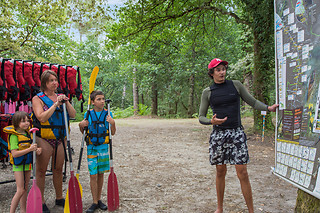 Balade en canoë en groupe - Base de loisirs de Testarouman - Pissos (40)