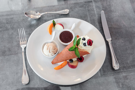 Un séjour gourmand en roulotte pour 2 à Auberge La Tomette, The Originals Relais*** à Vitrac (15)