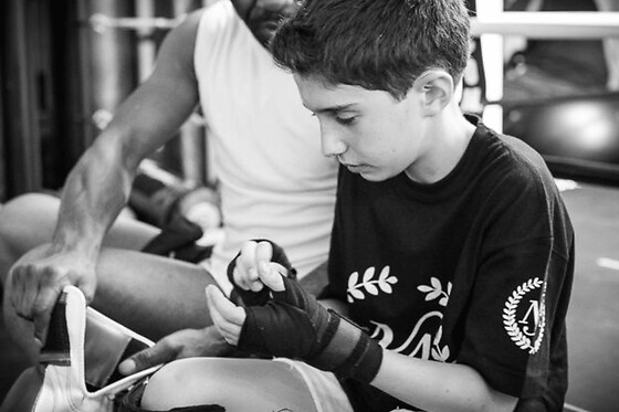 Initiation à la boxe anglaise pour ados 12-16 ans à Paris 17ème