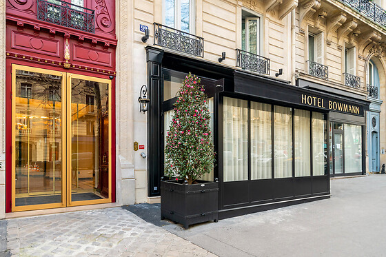 Un gommage du corps au Spa TERRAKÉ - Hôtel Bowmann à Paris (75008)