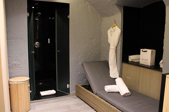 Un accès à l'espace bien-être et un gommage du corps au Spa TERRAKÉ - Hôtel Belmont à Paris (75016)