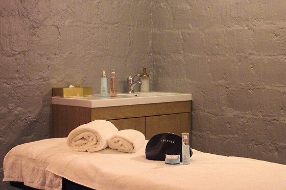 Un accès à l'espace bien-être et un gommage du corps au Spa TERRAKÉ - Hôtel Belmont à Paris (75016)