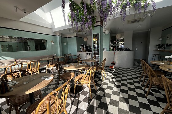 Tartine Restaurant - photo 0