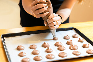 Atelier macarons avec un Chef Pâtissier aux Galeries Lafayette - Atelier macarons - 1h30