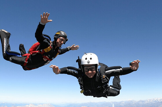 Stage Parachutisme PAC à Tallard (05)