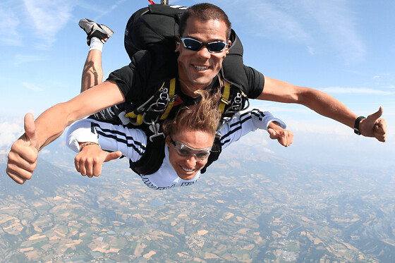 Saut en Parachute en tandem à Tallard (05) - Week-end
