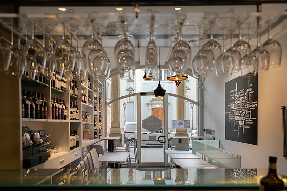 Aroma Winebar Enoteca - photo 0
