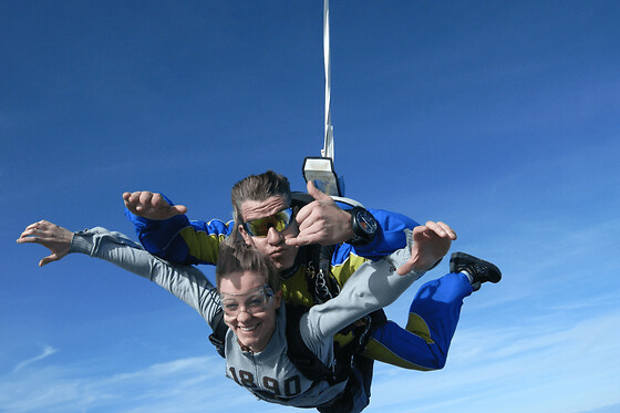 Saut en Parachute en tandem à Péronne (80) - Semaine