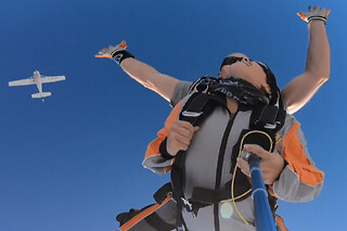 Saut en Parachute en tandem proche d'Agen