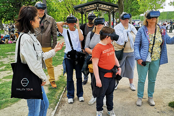 Visite guidée en réalité virtuelle pour deux - Viality Tour - Paris (75007)
