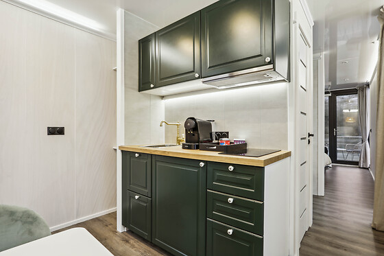 Séjour en suite flottante pour deux chez l'Escale Royale Saint Fargeau à Saint-Fargeau-Ponthierry (77)