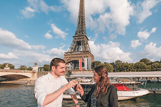 Soirée & apéro avec vin/bière sur la Seine par Les Vedettes