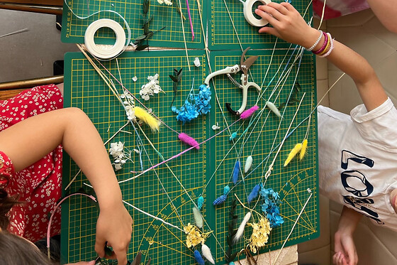 Atelier couronne de Tête en fleurs séchées à Clichy-La-Garenne  - Tarif parent/enfant
