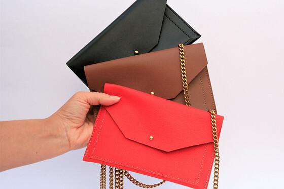 Atelier sac pochette en cuir à Rennes (35)