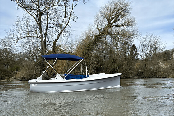 Location de bateaux électriques sans permis à Melun (77) - 3h