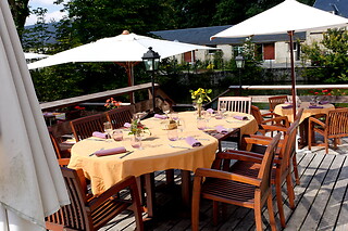 Repas pour 2 à l'Auberge du Manet à Montigny-le-Bretonneux (78)