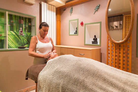 Massage facial japonais chez Plénitude Beauté au Havre (76)