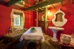 Hostellerie Le Castellas