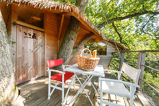 Séjour pour 2 en cabane flottante au Domaine des Vaulx à La Baconnière (53)