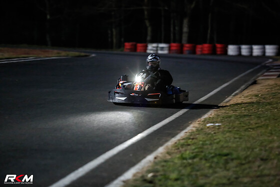 Session de karting sur piste de compétition - Racing Kart du Mans - Montfort-le-Gesnois (72)
