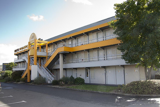 Hôtel Premiere Classe Clermont Sud Aubière - photo 0