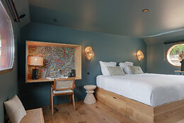 LA PENICHE Bed & Bicycle - Aigues Mortes