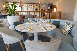 Hôtel Restaurant Le Roof