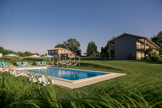Hotel Lodge La Petite Couronne - photo 0