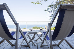 Hôtel The Originals Les Costans***
