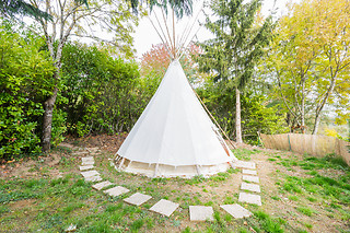 Deux nuits en tipi au Camping La Grand Maison à Longessaigne (69)