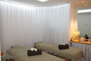 Une séance de lit massant pour deux à l'Institut MassäG & Aesthetic à Paris (75008)