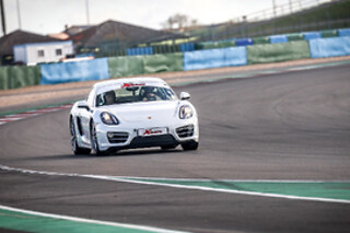 Pilotage d'une voiture de course - Extrem Cars - Circuit de Clastres (02)