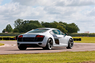 Découverte Audi R8 V10 (5 tours) sur le Circuit de Pont l'Evèque (14)