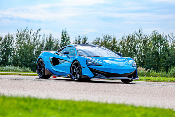 Découverte Mc Laren 600 LT (3 tours) sur le Circuit de Nogaro (2.2km)