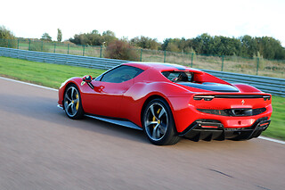 Découverte Ferrari 296 GTB (2 tours) sur le Circuit de Bresse (71)