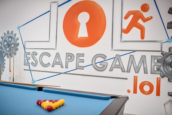 Une partie d'escape game en groupe - ESCAPEGAME.LOL - Montpellier (34)