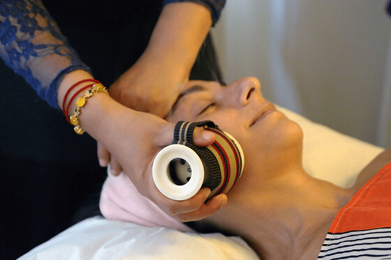 Massage ancestral du corps d'himalaya à Neuilly-sur-Seine (92)